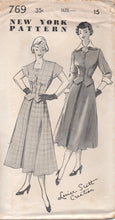 1950's New York Two Piece Dress with Drop Down Front and Double Collar - Bust 33" - No. 769