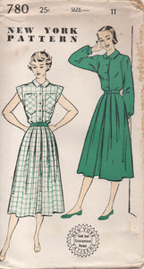 1950's New York One Piece Dress with Oversize Breast Pockets and Box pleat skirt - Bust 29" - No.780