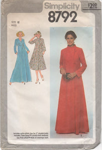1970's Simplicity Robe with Mandarin Collar or Wrap Front - Bust 40" - No. 8792