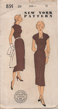 1950's New York One Piece Slim Fit Dress with Optional Buttons - Bust 29" - No. 891