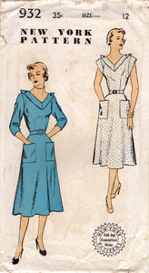 1950's New York One Piece Dress with Wide V Neck and Collar - Bust 30" - No. 932