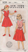 1950's New York A-line Skirt, Vest and Blouse with Puff Sleeves - Chest 30" - No. 939