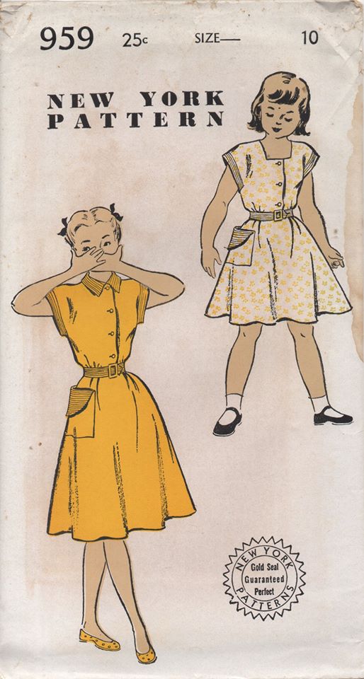 1950's New York Child's Shirtwaist Dress with Cap Sleeve and Oversize pocket - Chest 28