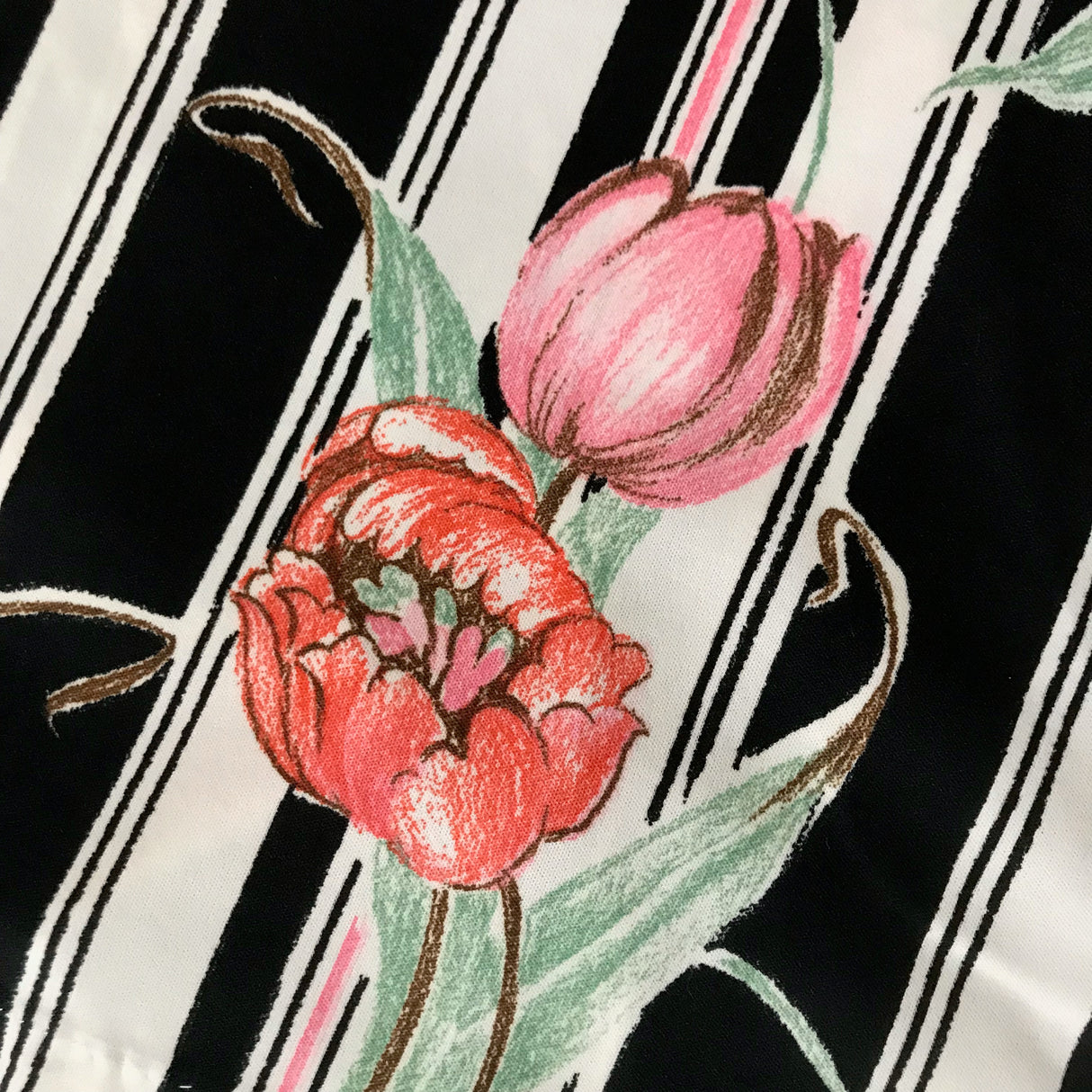 1980’s Striped Tulip print Polyester blouse (some stretch)