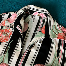 1980’s Striped Tulip print Polyester blouse (some stretch)