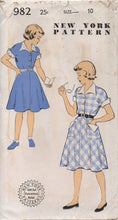 1950's New York Girl's One Piece Dress with oversize Collar - Chest 28" - No. 982