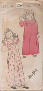 1940's New York Child's Nightgown in Two Sleeve lengths - Chest 28" - No. 1897