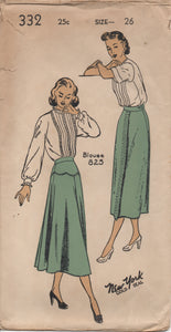1940's New York Skirt with scallop skirt yoke or straight skirt - Waist 26" - Complete - No. 332
