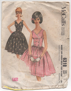 1960's McCall's Double-Breasted Wrap-Around Dress with 4 Gore Skirt- Bust 32" - No. 6318