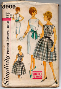 1960's Simplicity One-Piece Dress with Bow detail and button up back pattern - Bust 31.5" - UNCUT - No. 3909