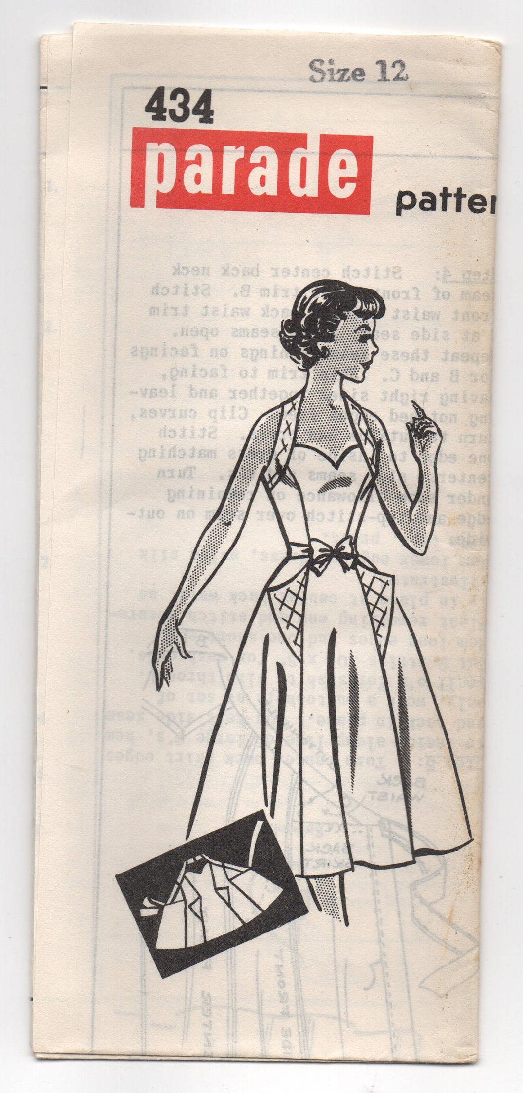 1950's Parade One Piece Halter Wrap Dress with Sweetheart Neckline and Large Pockets Pattern  - Bust 30