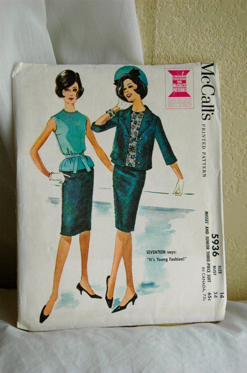 1960's Misses Blouse, Skirt and Jacket Pattern - Bust 34 - UNCUT - no. 5936