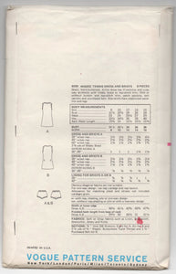 1970's Vogue Tennis Dress and Briefs Pattern - UC/FF - Bust 31.5" - No. 8029