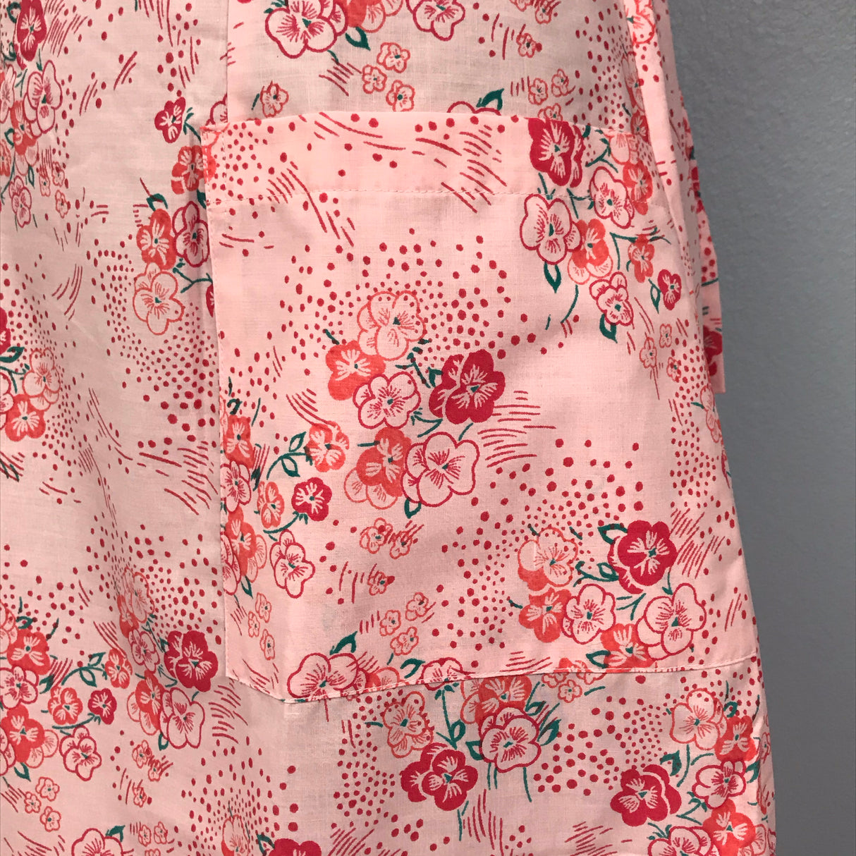 1960’s or 70’s Pink Floral Housedress or Canning Apron - Cotton Blend