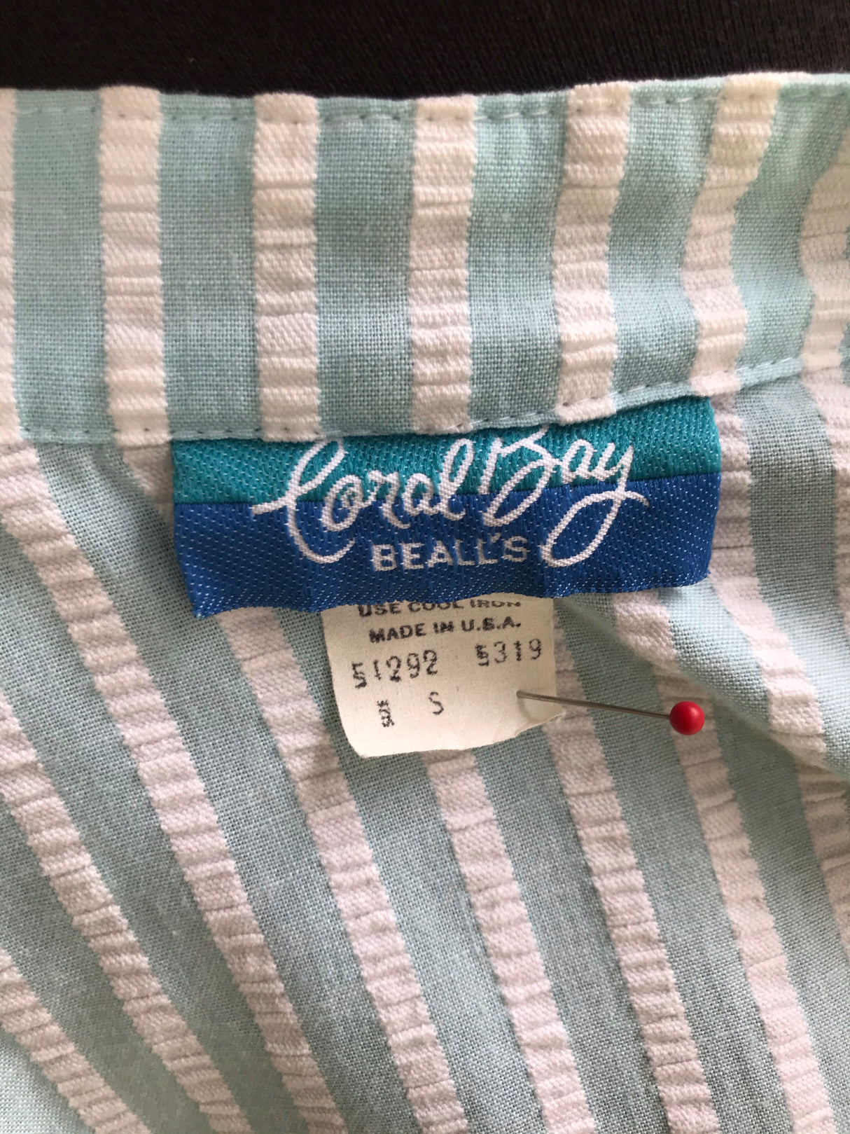 1980’s Coral Bay by Bealls Blue and White Seersucker Zip front jacket - Med/LG