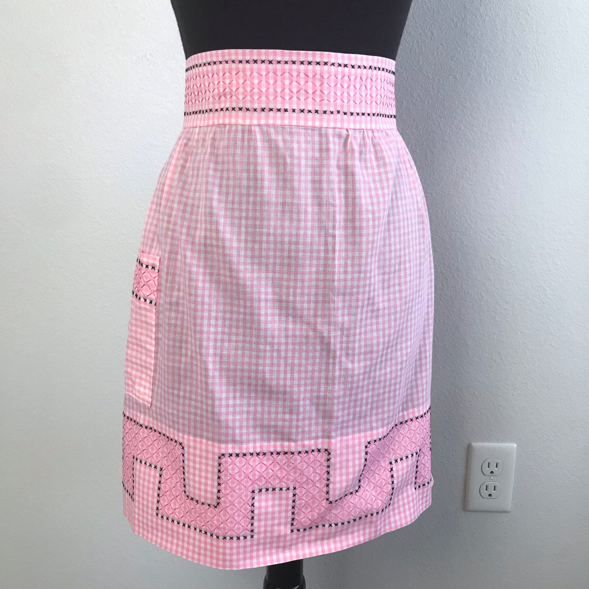 1950’s Pink Gingham with Embroidered detail - Half Apron - Cotton