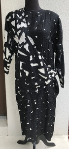 1980’s Maggie London Abstract Silk Dress with Contrast Sash  - M/L