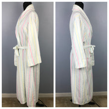 1980’s Gloria Vanderbilt Pastel Stripe Chenille Robe Robe - M