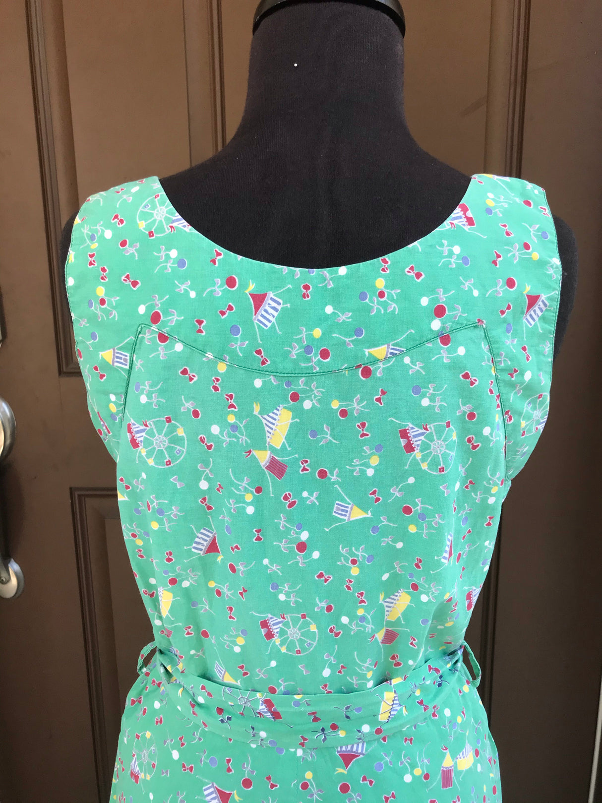 1950’s One Piece Dress with Novelty Circus print - Bust 35”