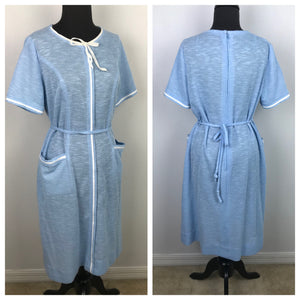 1970’s Knit House Dress with Pockets and Back Zip - L